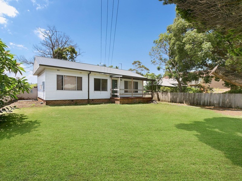 30 Railway Street, East Corrimal NSW 2518