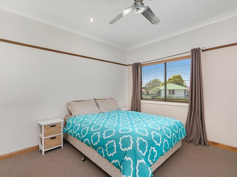 54 Lorking Street, Bellambi NSW 2518