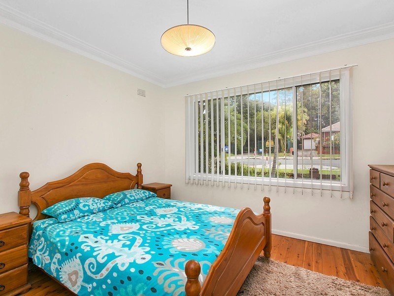 36 McGrath Street, Fairy Meadow NSW 2519