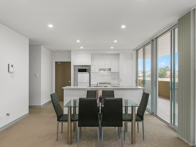 209/30 Gladstone Avenue, Wollongong NSW 2500