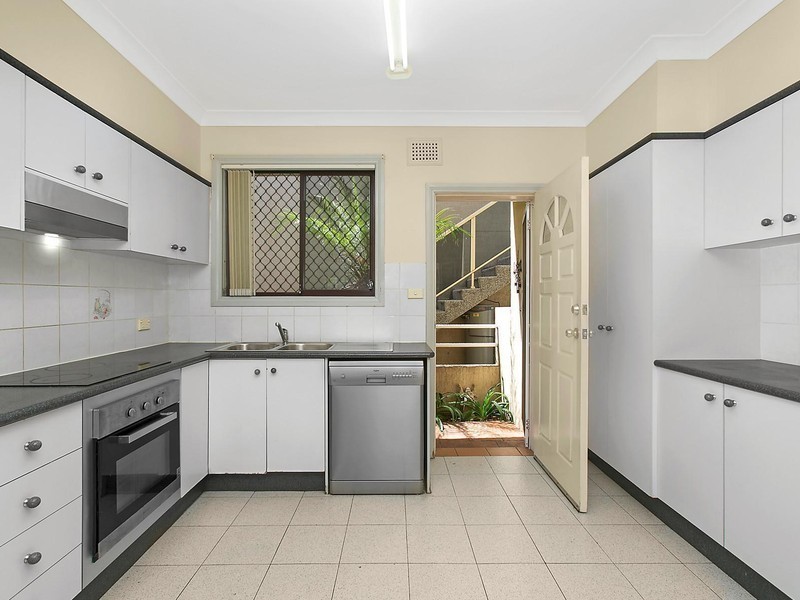 2/39 Daisy Street, Fairy Meadow NSW 2519