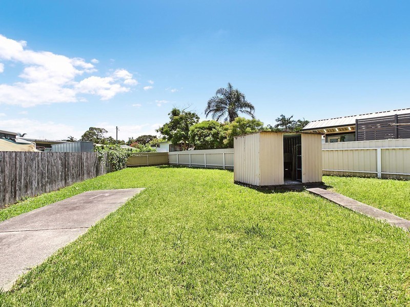 24 Goolana Street, Berkeley NSW 2506