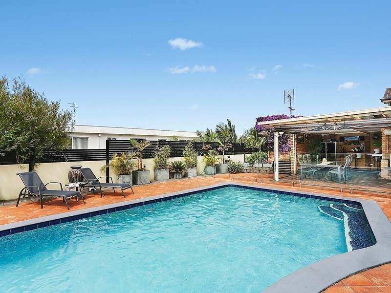 14 Peace Crescent, Balgownie NSW 2519