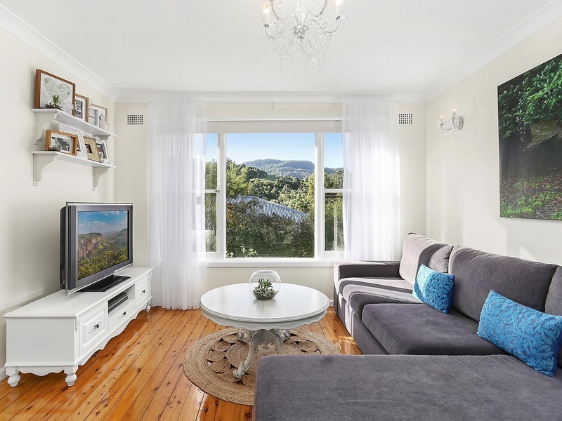 43 Stones Road, Mount Kembla NSW 2526