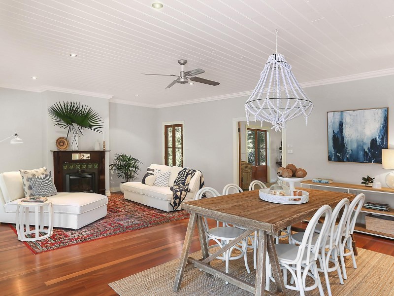 17 Woodlands Place, Figtree NSW 2525