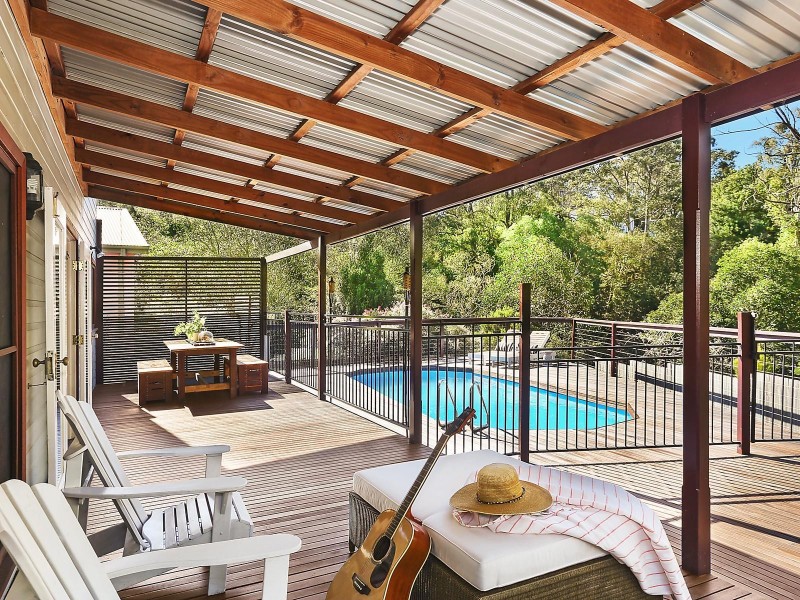 17 Woodlands Place, Figtree NSW 2525