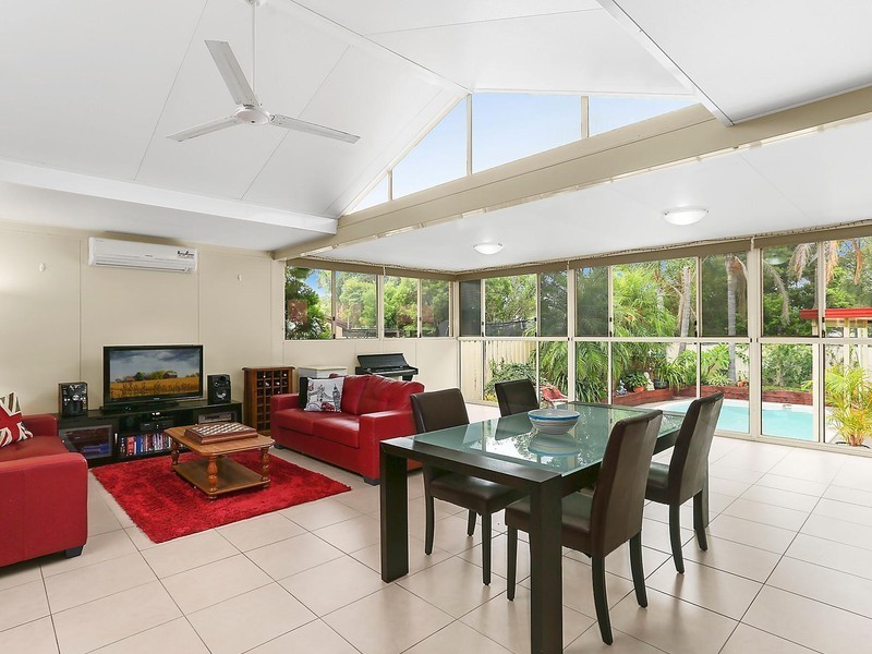 19 Horsley Drive, Horsley NSW 2530