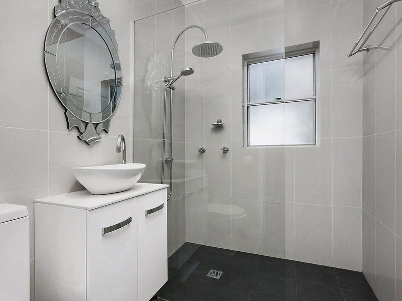 26 Glossop Street, Towradgi NSW 2518