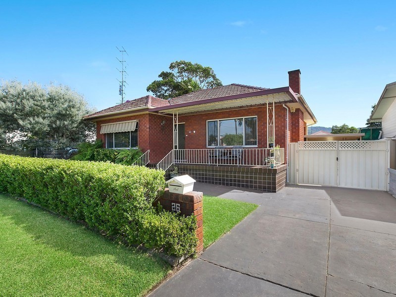 26 Glossop Street, Towradgi NSW 2518