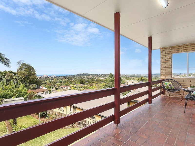 206 Mount Keira Road, Mount Keira NSW 2500
