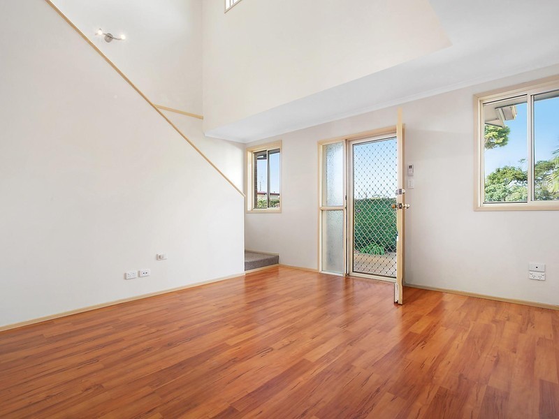 4/3 Bon Accord Street, Corrimal NSW 2518