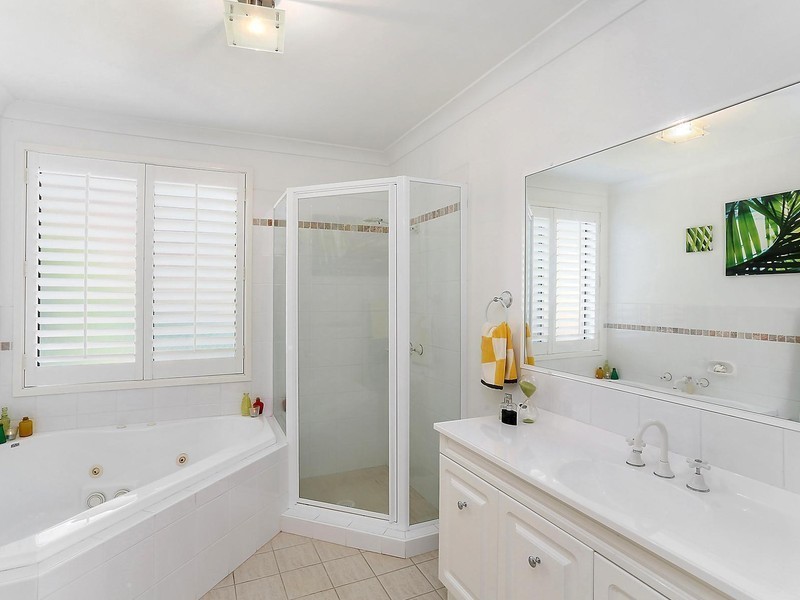 30 Booreea Boulevarde, Cordeaux Heights NSW 2526