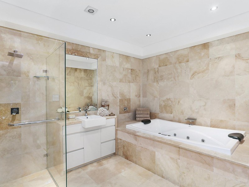 8/2 Surf Road, Shellharbour NSW 2529