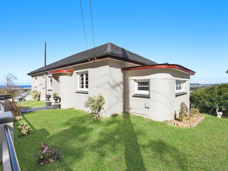 212 Mount Keira Road, Mount Keira NSW 2500