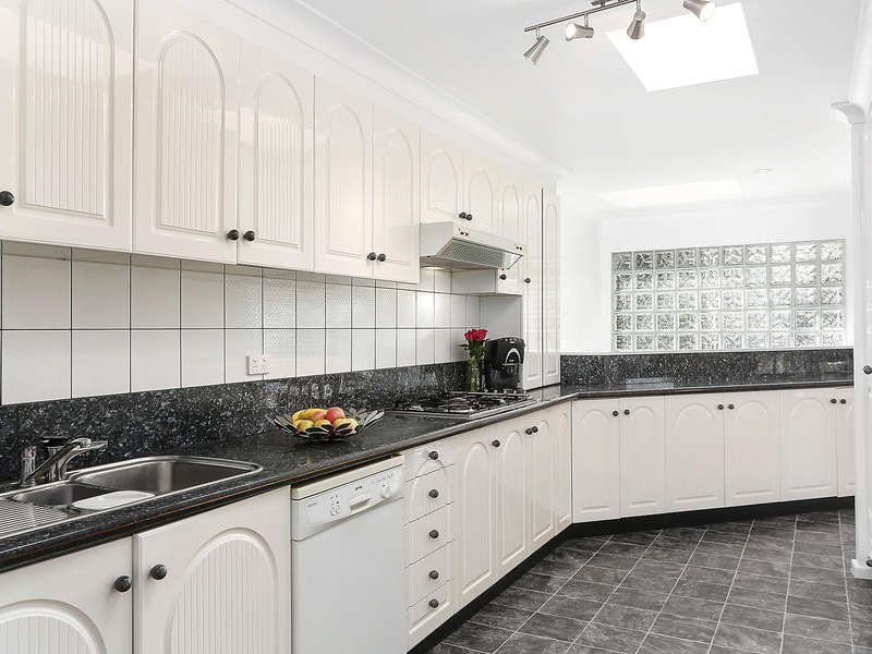 5 Sunninghill Circuit, Mount Ousley NSW 2519