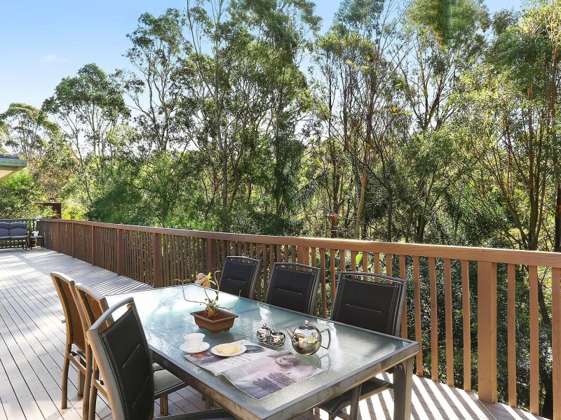 20 Natan Place, Cordeaux Heights NSW 2526