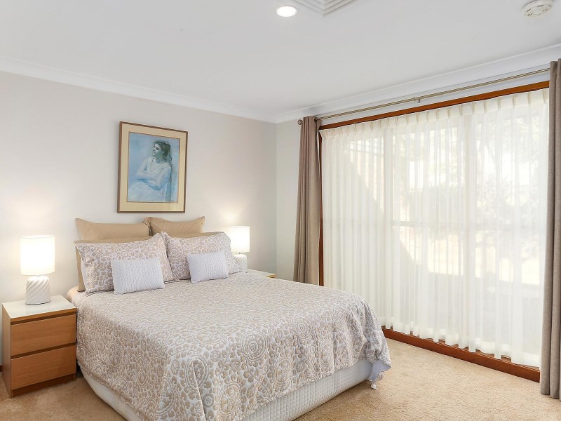 20 Natan Place, Cordeaux Heights NSW 2526