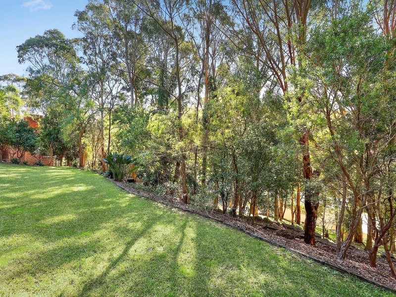 20 Natan Place, Cordeaux Heights NSW 2526
