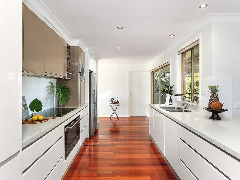 15 Evergreen Drive, Shellharbour NSW 2529