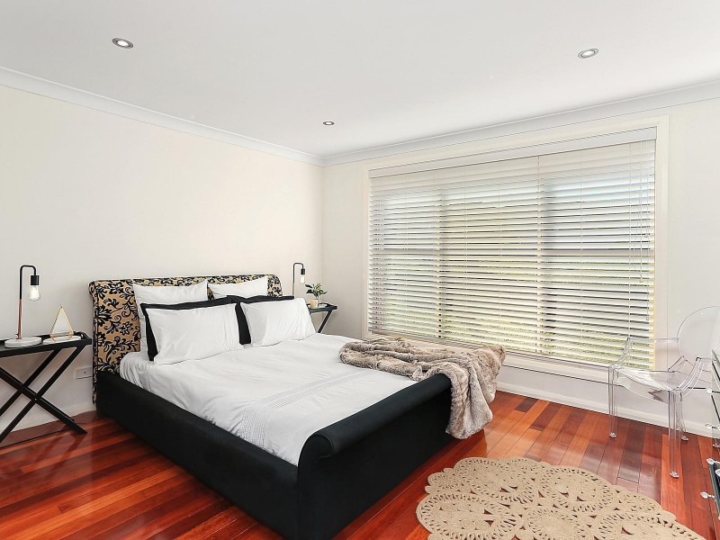 15 Evergreen Drive, Shellharbour NSW 2529