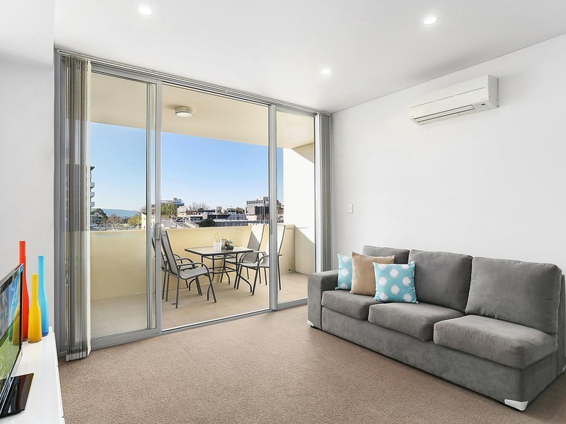 32/22 Gladstone Avenue, Wollongong NSW 2500