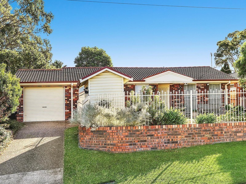 7 Loch Carron Avenue, Farmborough Heights NSW 2526