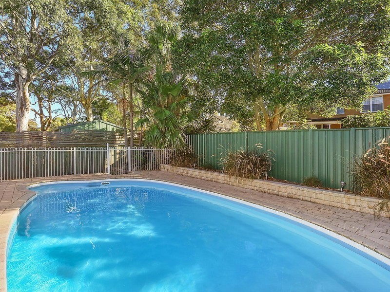 7 Loch Carron Avenue, Farmborough Heights NSW 2526