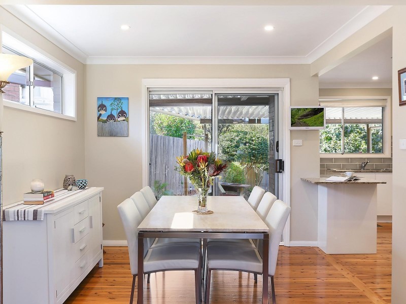 29 Yates Avenue, Mount Keira NSW 2500