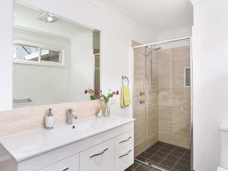 29 Yates Avenue, Mount Keira NSW 2500