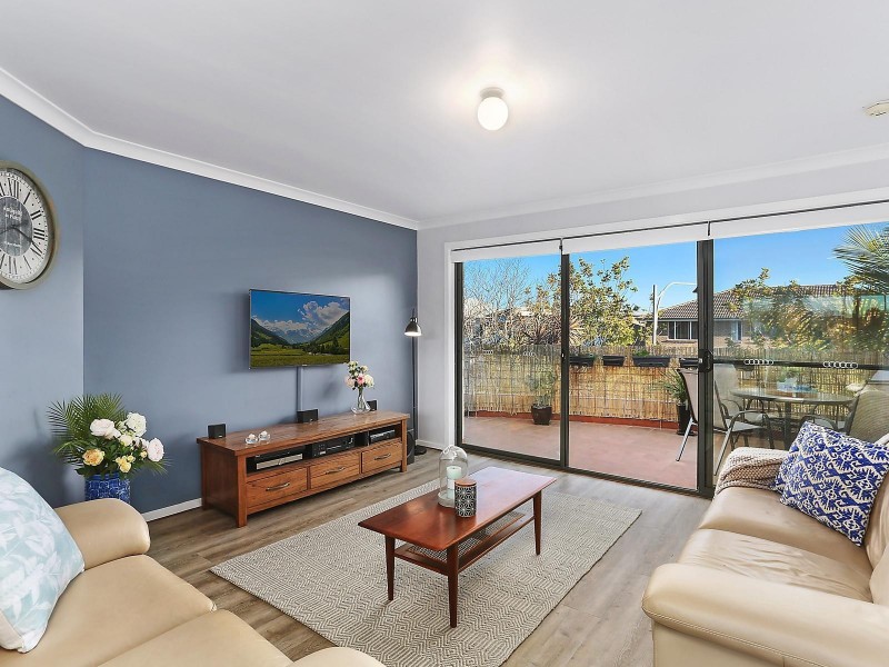 18/2 Forestview Way, Woonona NSW 2517