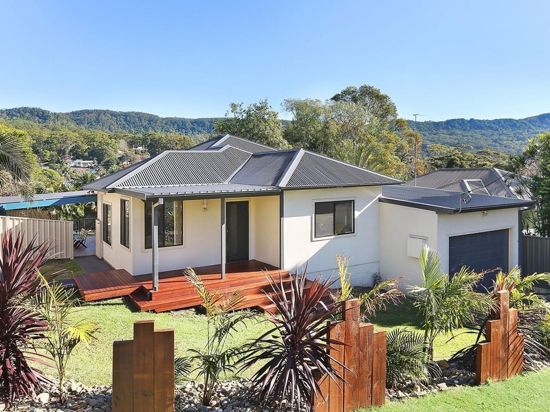 54 Bassett Street, Fairy Meadow NSW 2519