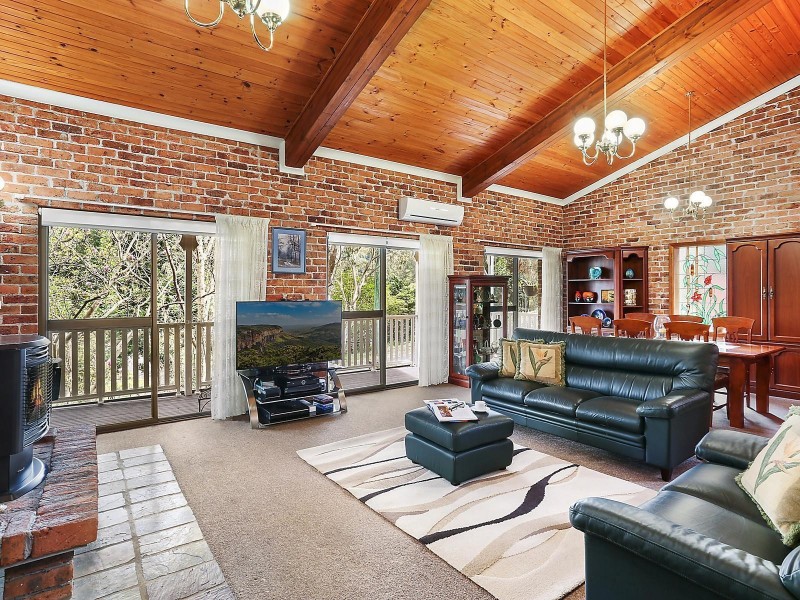 37 Murray Park Road, Figtree NSW 2525