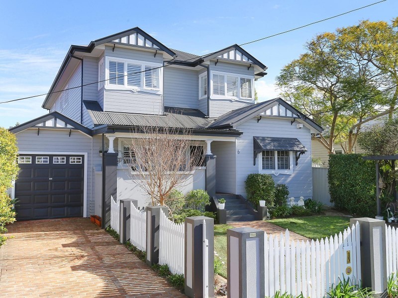 6 Eastern Street, Gwynneville NSW 2500