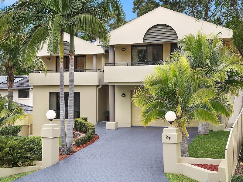 27 Tamarind Drive, Cordeaux Heights NSW 2526