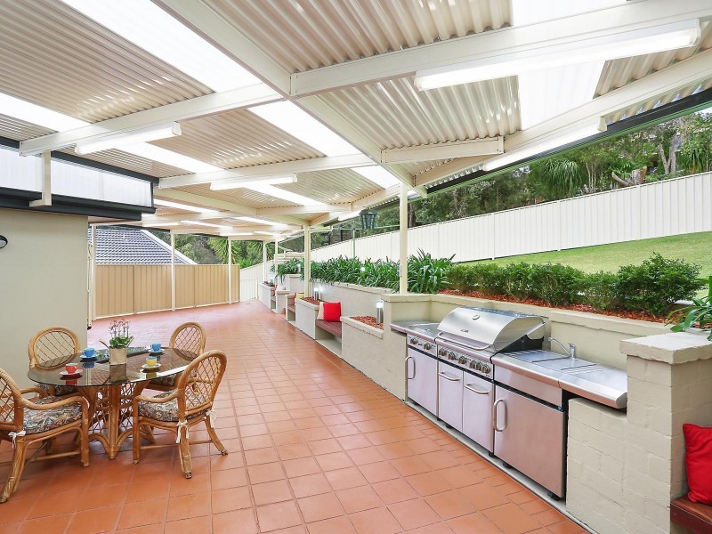 27 Tamarind Drive, Cordeaux Heights NSW 2526