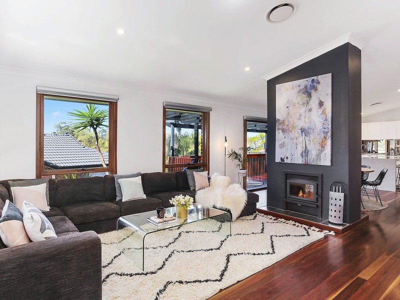 51 Lamerton Drive, Figtree NSW 2525