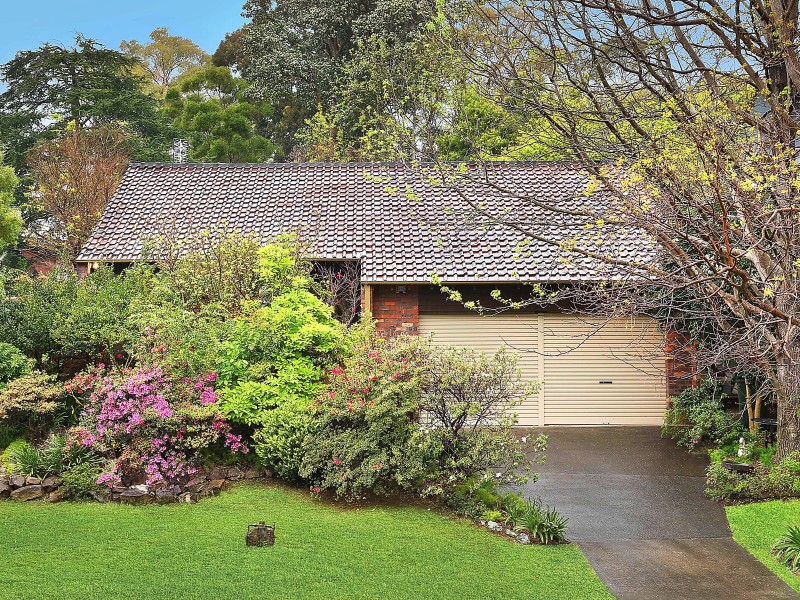 14 The Parkway, Balgownie NSW 2519