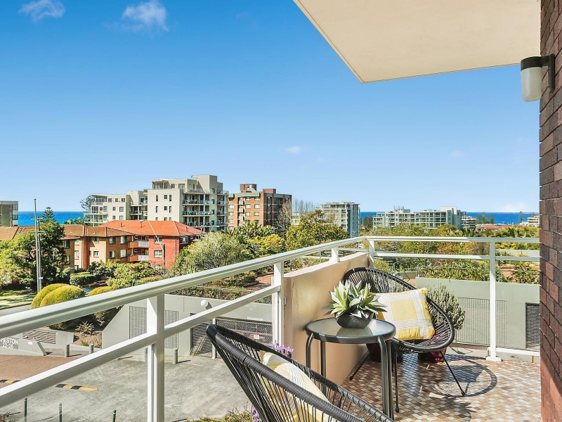 4/18 Corrimal Street, Wollongong NSW 2500