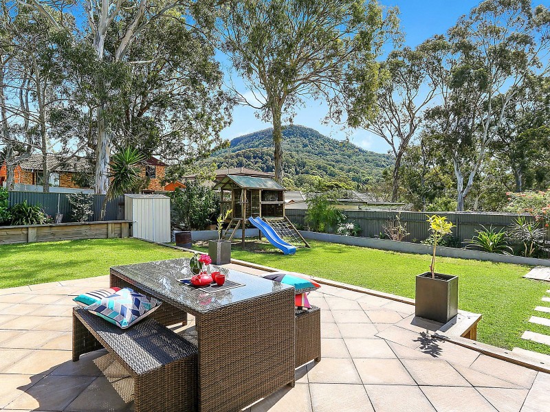 32 Gerard Avenue, Farmborough Heights NSW 2526