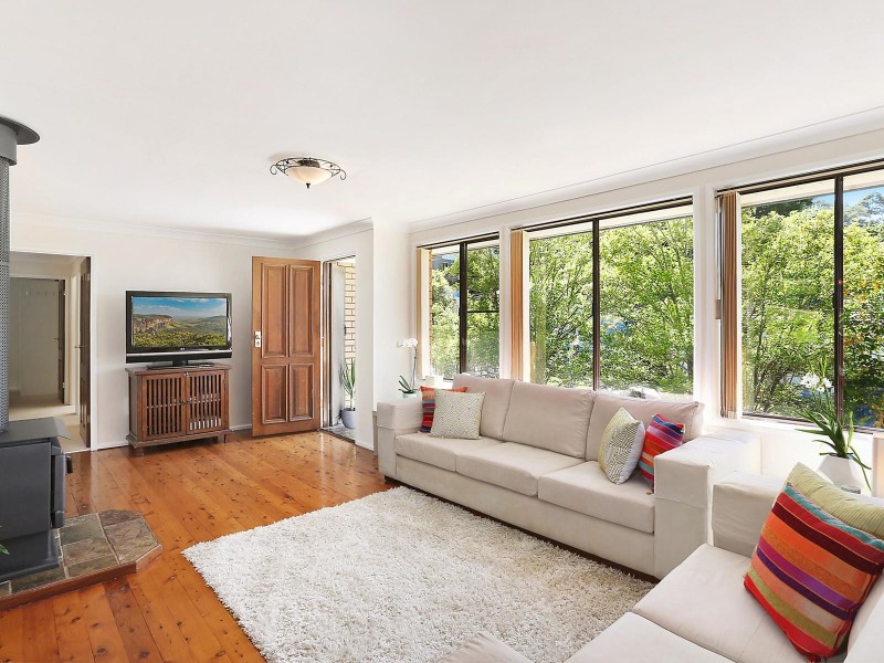 6 Turrama Street, Mount Keira NSW 2500