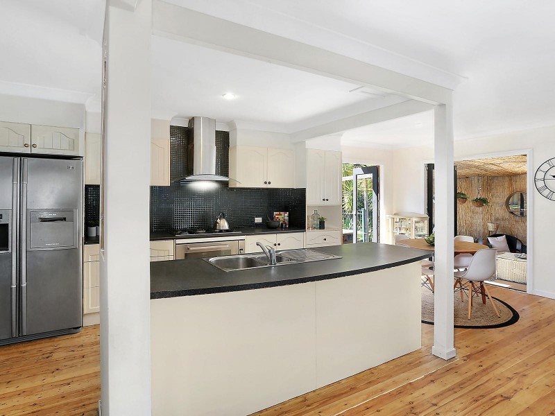 5 Terrie Avenue, Figtree NSW 2525
