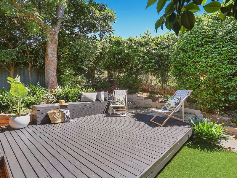 18 Medway Drive, Mount Keira NSW 2500