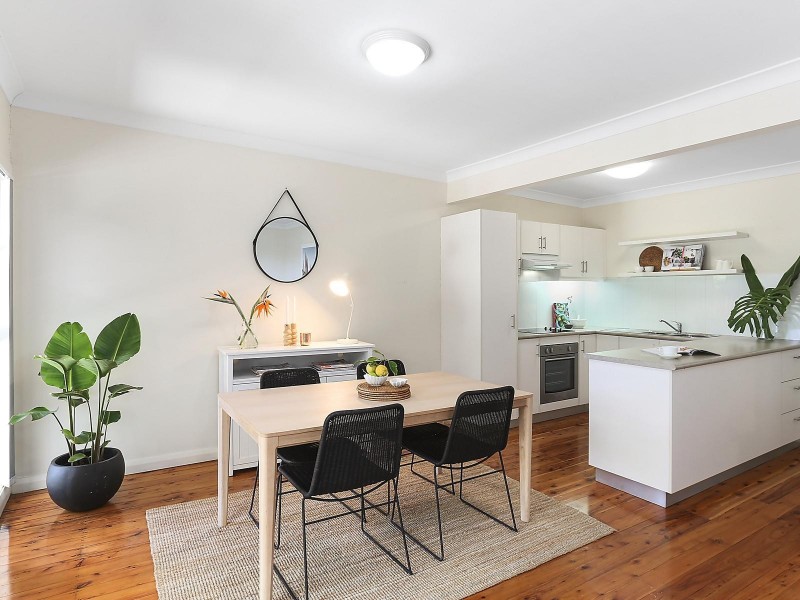 3/50 Robertson Street, Coniston NSW 2500