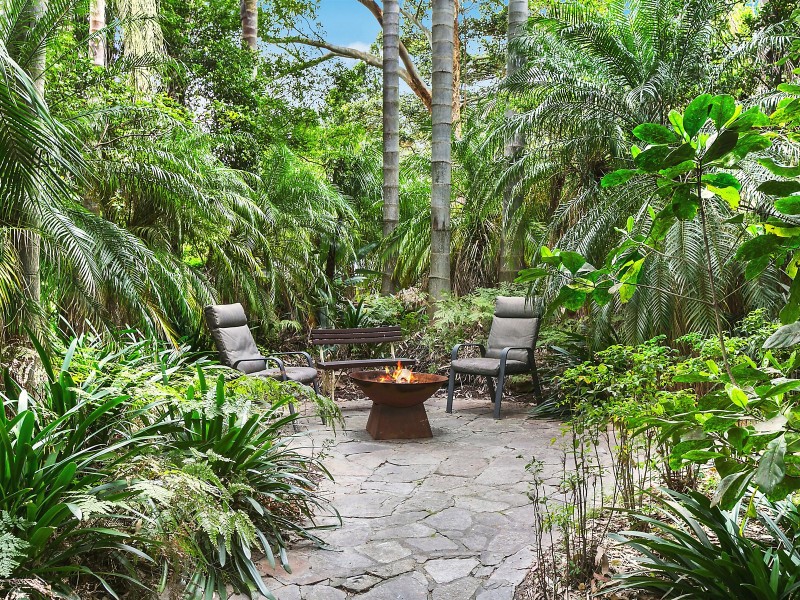 225 Mount Keira Road, Mount Keira NSW 2500