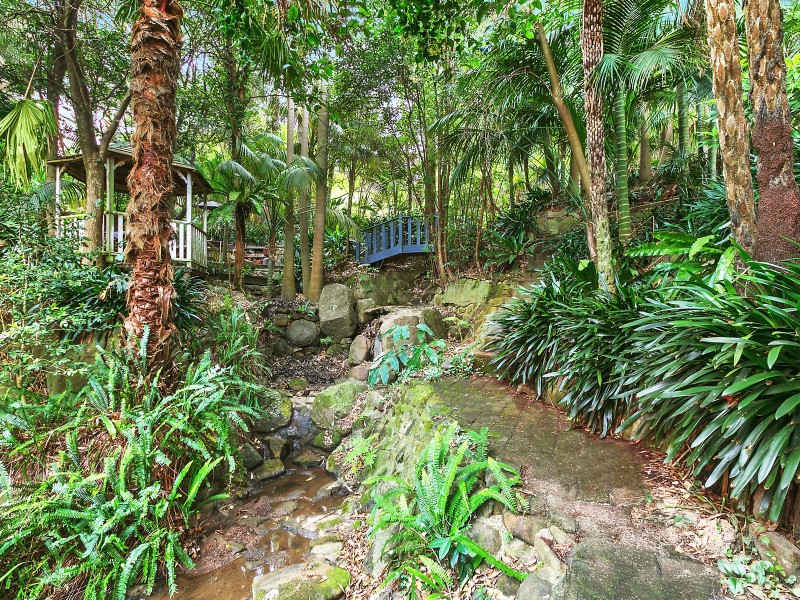 225 Mount Keira Road, Mount Keira NSW 2500