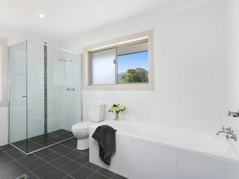 3/35 Russell Street, Balgownie NSW 2519