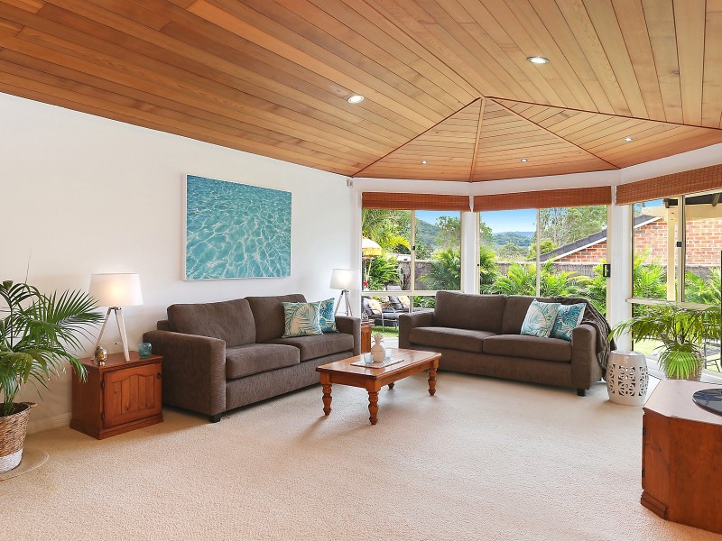 10 Aberdare Place, Farmborough Heights NSW 2526