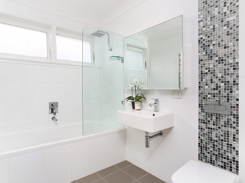 156 Mount Keira Road, Mount Keira NSW 2500