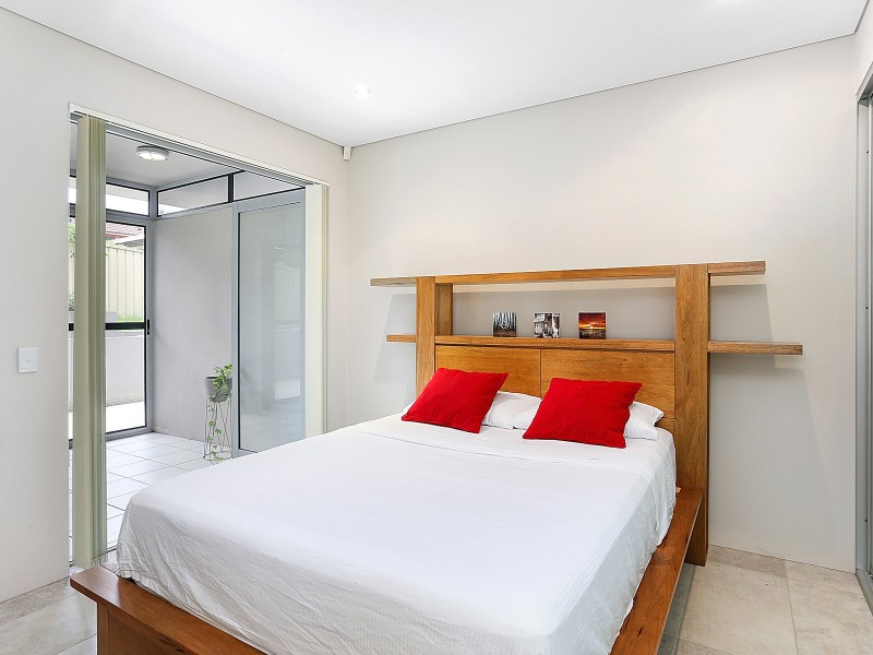 1/12 Loftus Street, Wollongong NSW 2500