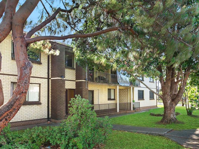 6/2c King Street, Lake Illawarra NSW 2528